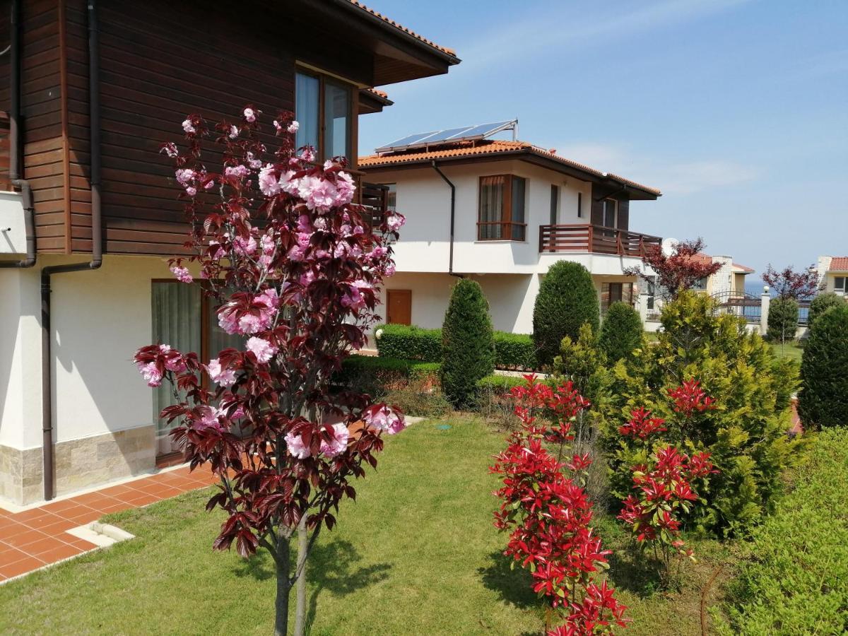 Villas In Complex Trakiyskiy Bryag Лозенец Экстерьер фото